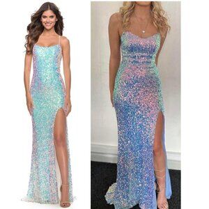 LA FEMME Gorgeous Iridescent Sequin Gown in Aqua White Size US 2